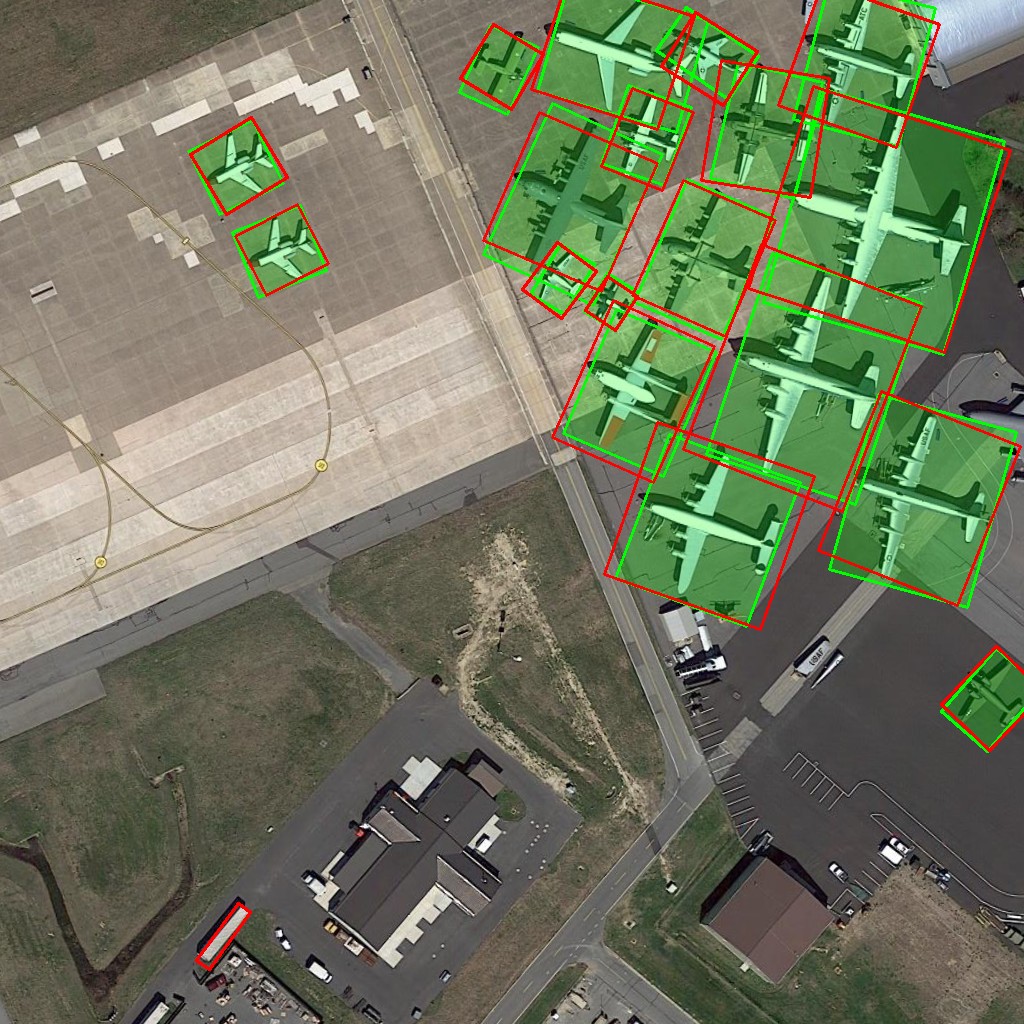 Exampled of a DOTA plane class - Various shapes and sizes with a lot of overlaps