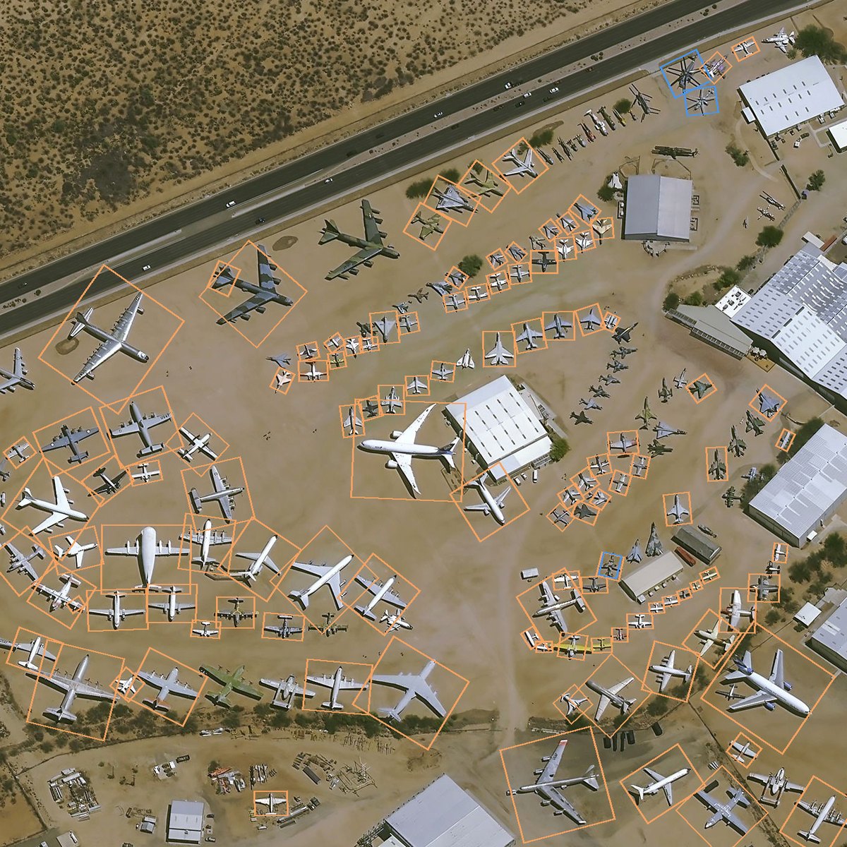 Pleiades Neo Tucson — Rotated Faster R-CNN 3×, 115 planes + 3 helicopters