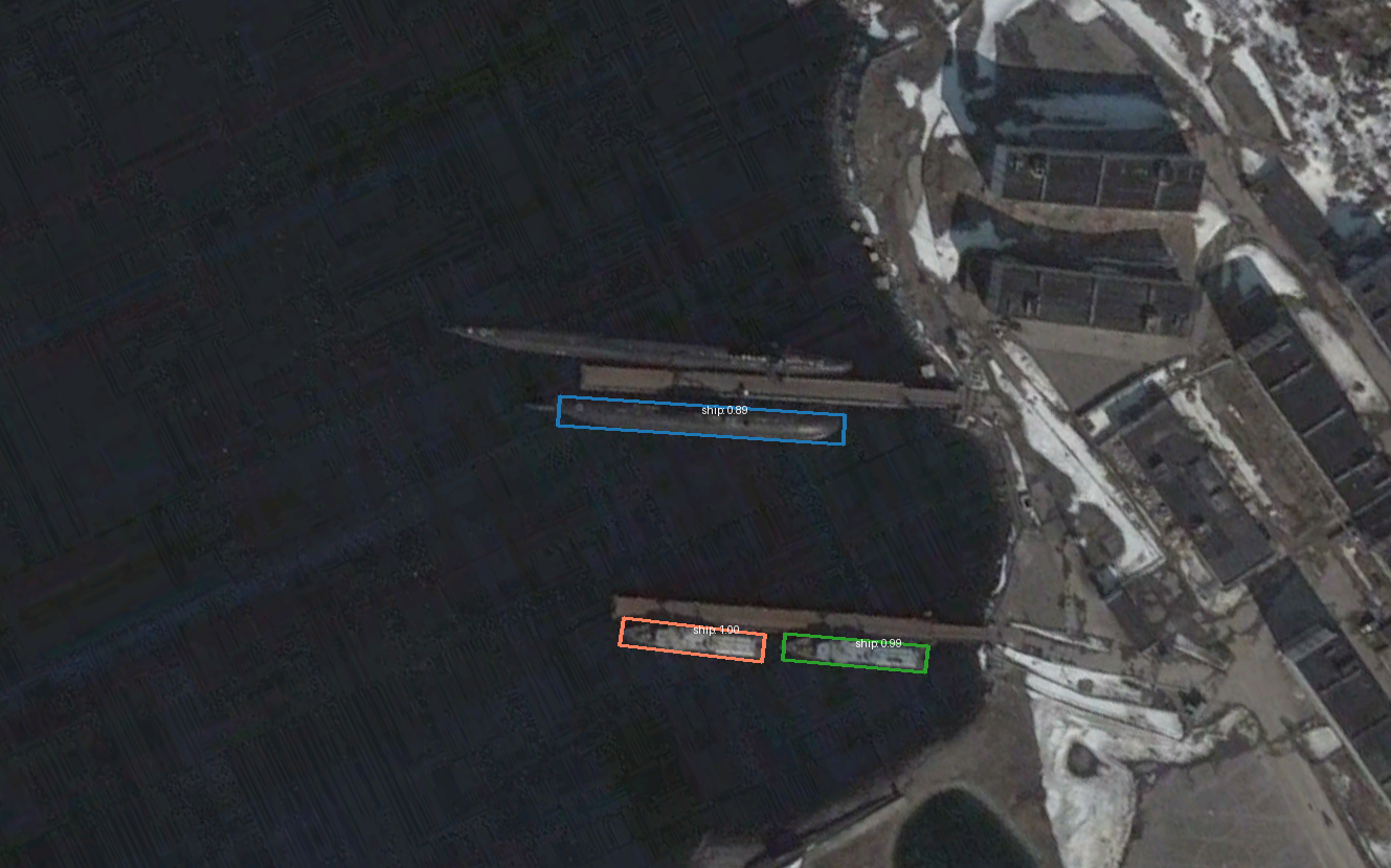 HRSC2016 — Oriented R-CNN 3× Hub, multi-ship scene (score ≥ 0.70)